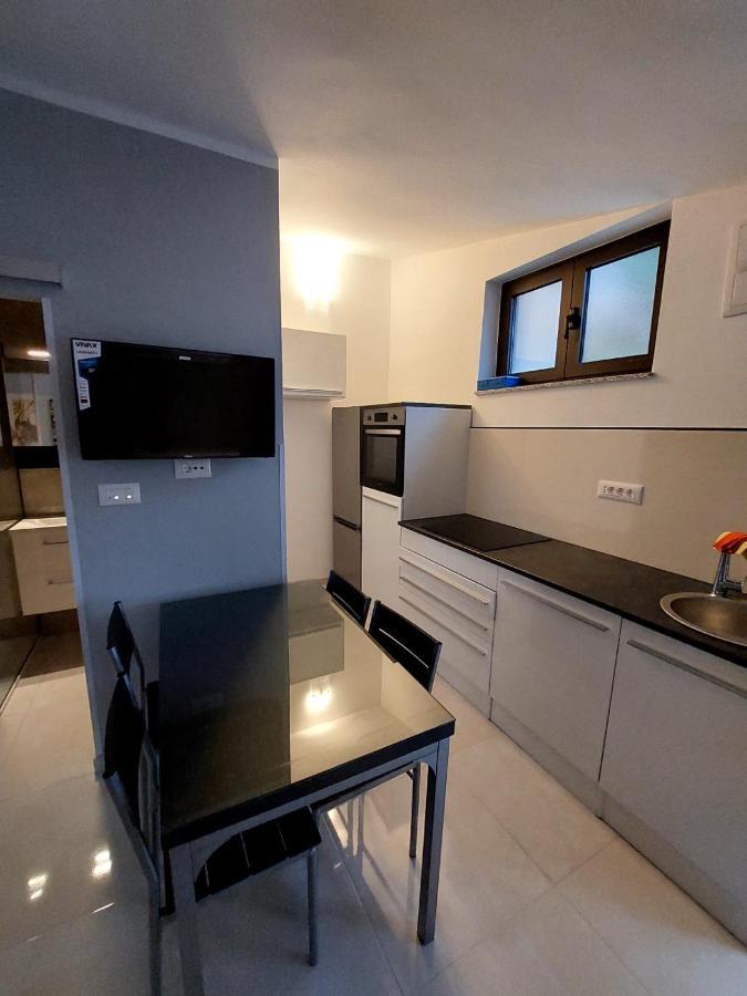 Apartman Ulrich Lukovo Ngoại thất bức ảnh