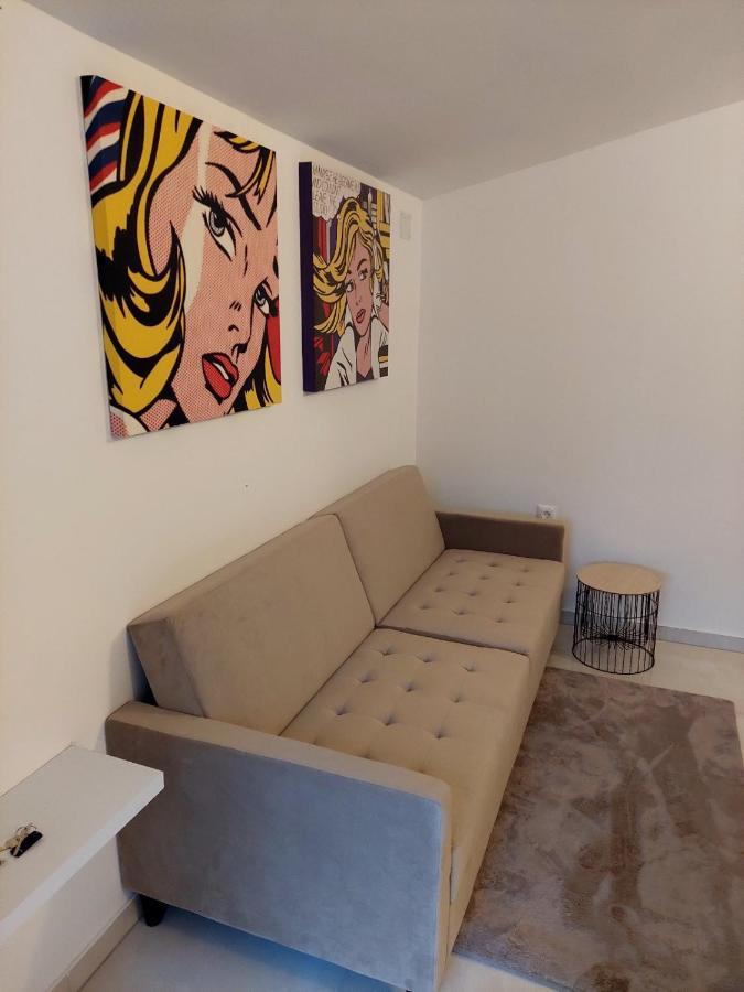 Apartman Ulrich Lukovo Ngoại thất bức ảnh